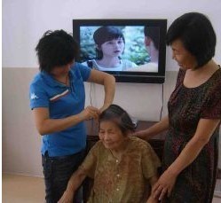 惠麗家政提供大連家庭保姆服務(wù),請(qǐng)過(guò)都說(shuō)好,省心又放心!_